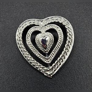 ❤️ Gerry's Heart Brooch Silver Tone Measures Approx 1.25" Square EUC